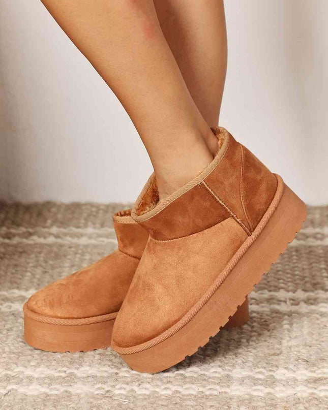Legend Women's Fleece Lined Chunky Platform Mini Boots