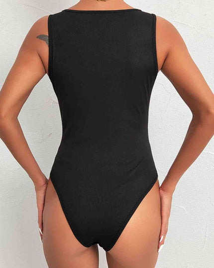 Spliced Lace Deep V Sleeveless Bodysuit