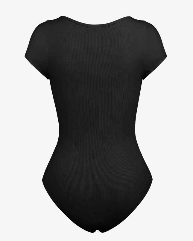 Scoop Neck Short Sleeve Bodysuit